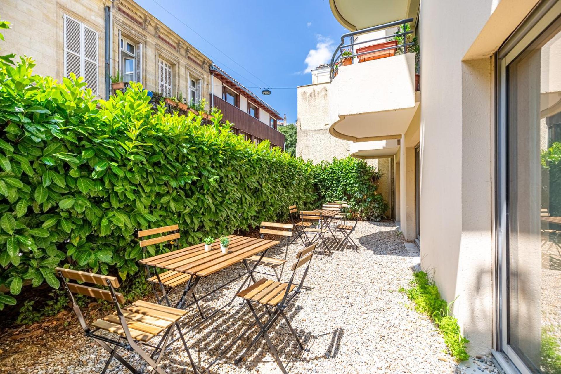 Lavie Maison Balneo Garden Flat Bordeaux